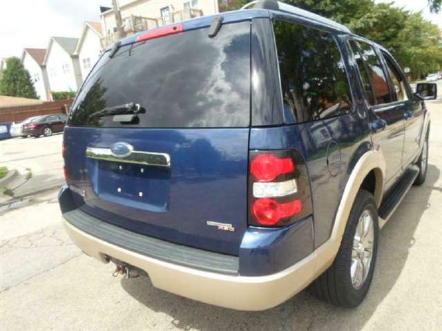 2006 Ford Explorer Eddie Bauer 4dr SUV 4WD w/V6